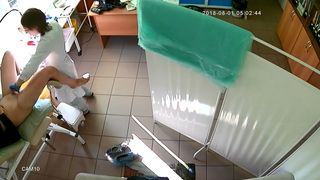 Gynos In Voyeur Cam - Hidden camera in the office at the gynecologist